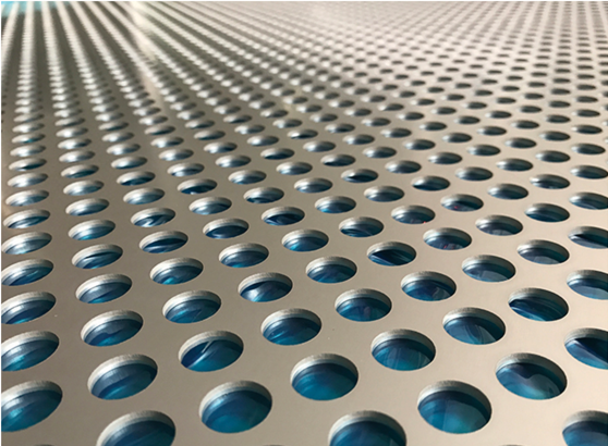 铝单板的拉丝性能